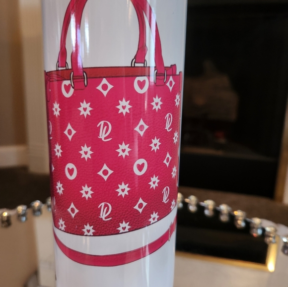 Chic Tumbler with Red Heels and purse Design.  20oz HAND CRAFTED NIB - Picture 3 of 7